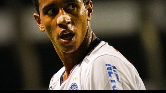 Imagem Venda de Gabriel deveria pagar salários atrasados, diz leitor