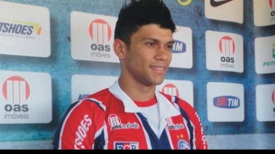 Imagem Apagado no Bahia, Ciro vai jogar no Atlético (PR)