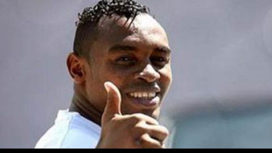 Imagem Obina pretende reeditar dupla do Flamengo ao lado de Souza