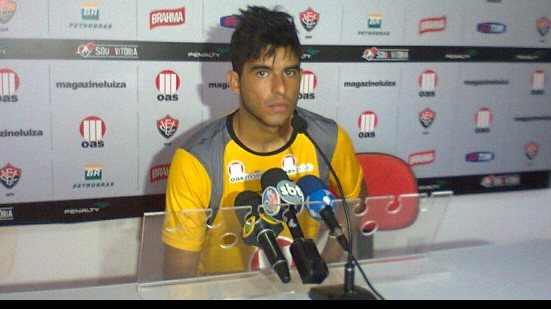 Imagem Aniversariante do dia, Dimas comemora titularidade