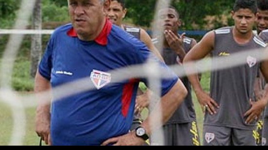 Imagem Treinador do Bahia de Feira não definiu time que encara o Botafogo