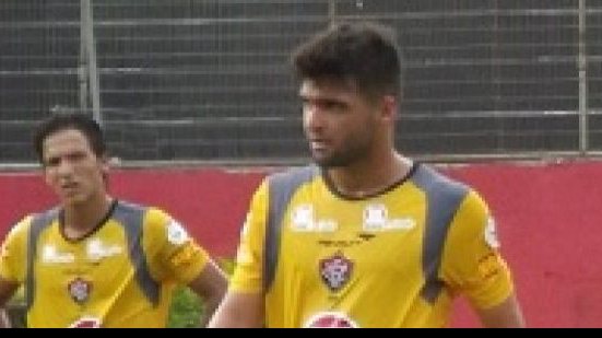 Imagem Desanimado, Arthur Maia pode ser emprestado pelo Vitória