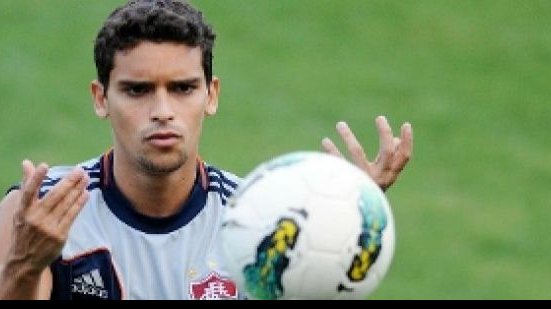 Imagem  Felipão convoca Jean para o lugar de Hernanes  
