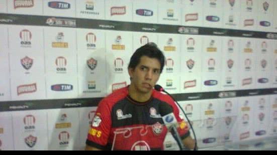Imagem Victor Ramos está perto de retornar ao Vitória
