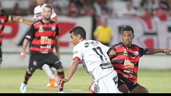 Imagem Santa Cruz vence, assume liderança e se classifica no Nordestão