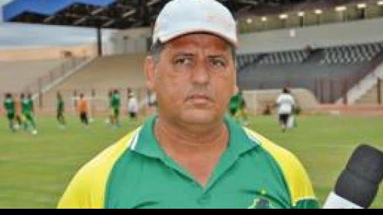Imagem Técnico do Flu de Feira comemora primeiro trabalho na Bahia