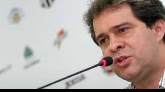 Imagem Mesmo em desvantagem, presidente do Ceará não desanima