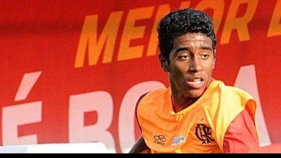 Imagem Gabriel é relacionado no Flamengo e avisa: &quot;estou a disposição&quot;
