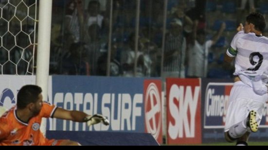 Imagem Em jogo de seis gols, Ceará e ASA empatam pela semifinal do Nordestão