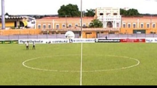Imagem Estádio do jogo Mixto x Vitória irá receber arquibancadas móveis
