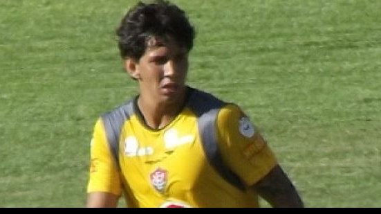 Imagem Caio Júnior mantém time em trabalho tático para jogo-treino