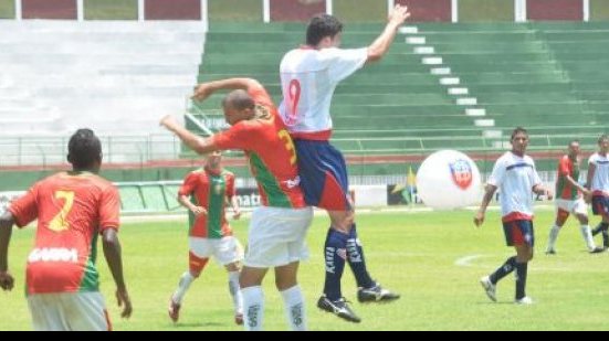 Imagem Feirense vence o Bahia de Feira e assume vice-liderança do Grupo 1