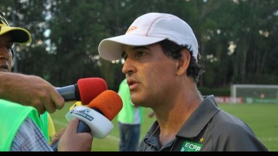 Imagem Presidente do Conquista não garante permanência do treinador