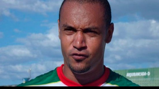 Imagem Ex-atacante da dupla BaVi é dispensado do Juazeirense