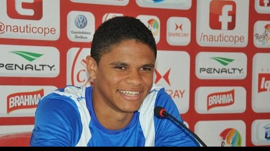 Imagem Felipão convoca jogadores para amistoso com a Bolívia