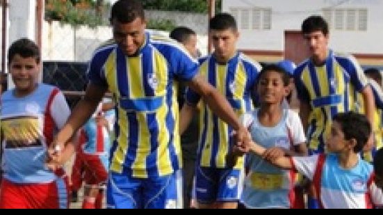 Imagem ADJ tem amistoso cancelado e equipe realiza amistoso
