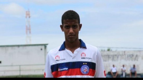 Imagem Após rescisão com o Bahia, Alef deve pintar no Barradão