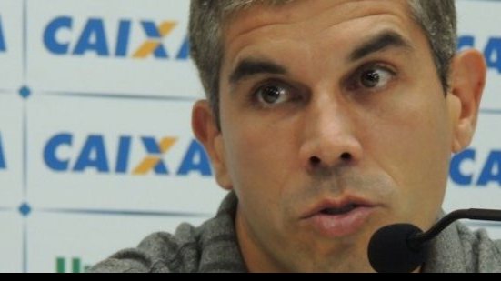 Imagem Ex-jogador do Bahia entrega cargo de treinador em time catarinense