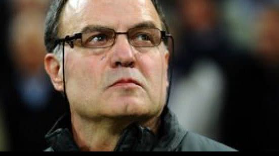 Imagem Inúmeras exigências de Bielsa ‘melam’ acordo com Santos