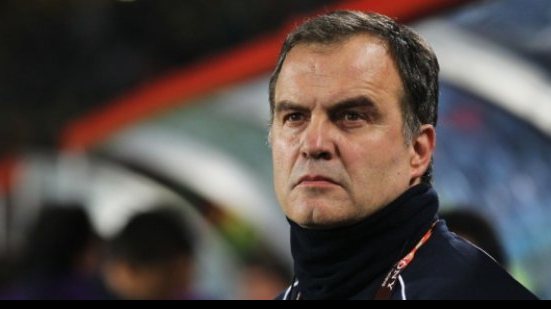 Imagem Bielsa reduz exigências e está próximo de fechar com o Santos