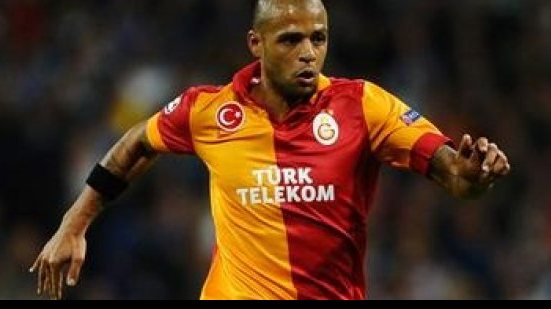 Imagem Felipe Melo chama jornalista de idiota, covarde e corno