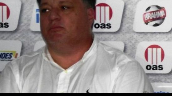 Imagem Anderson Barros nega contratações de atletas especulados 