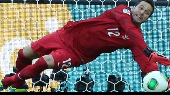 Imagem No sufoco, Brasil vence o Uruguai e está na final da Copa das Confederações