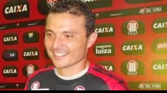 Imagem Camacho pede apoio do torcedor para jogo contra o Flu