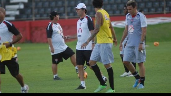 Imagem Vitória se reapresenta de olho no Corinthians