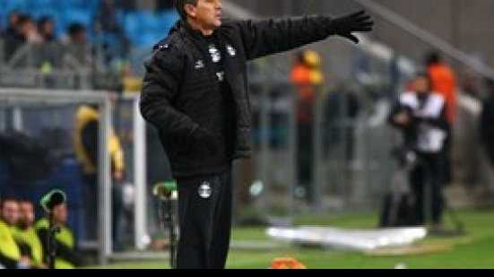 Imagem Renato Gaúcho diz que time tem obrigação de ganhar 3 pontos em Salvador
