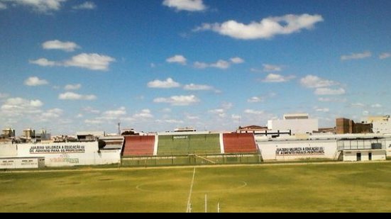 Imagem Juazeirense derruba invicto na Série D