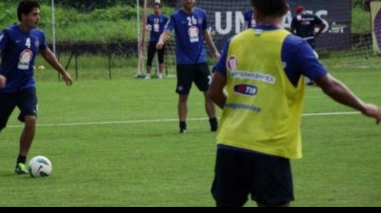Imagem Bahia se reapresenta de olho no Santos