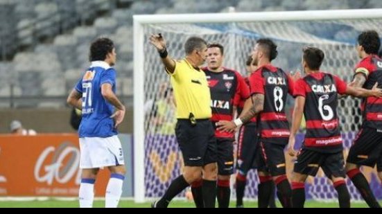 Imagem Assista aos gols da derrota do Vitória para o Cruzeiro