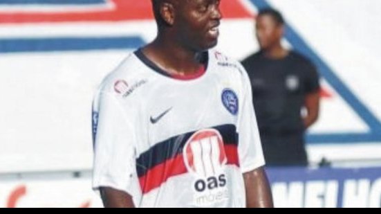 Imagem Encostado, Zé Roberto está perto de time da Série B