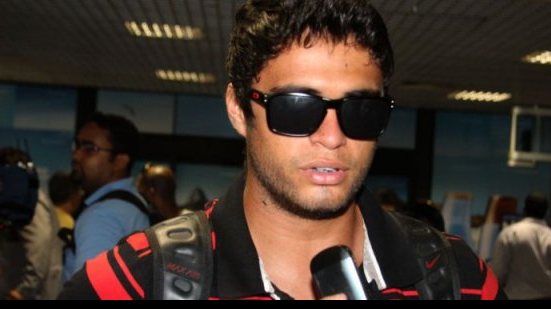 Imagem Titular contra o Coritiba, Gustavo elogia Wilson: "um dos melhores do país"