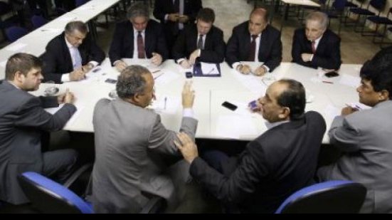 Imagem Presidente do Vitória participa de debate sobre “Proforte”