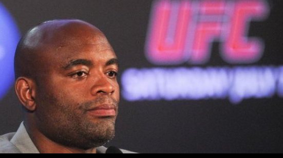 Imagem Anderson Silva rebate crítica de fãs