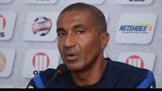 Imagem Cristóvão comemora triunfo e exalta comprometimento