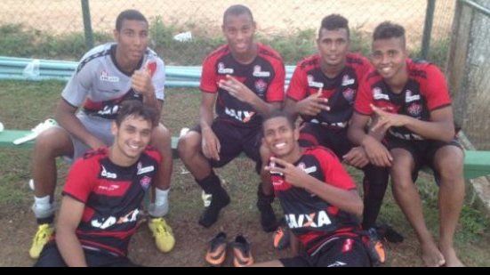 Imagem Vitória vence o Criciúma e avança às quartas da Taça BH