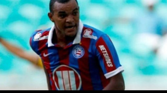 Imagem Diones comemora boa atuação no centésimo jogo pelo Bahia