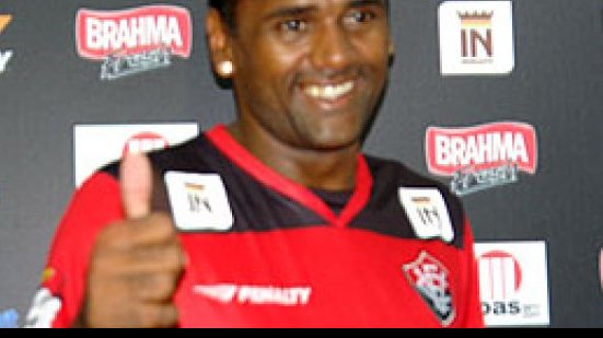 Imagem Ex-Vitória marca e coloca Moto Clube na elite do Maranhão