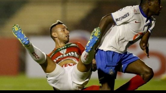 Imagem Com a vantagem do empate, Bahia encara a Lusa na Arena
