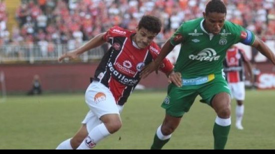Imagem    Zagueiro da Chapecoense pode chegar no final de semana