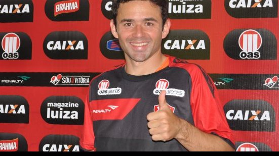Imagem Sem tempo de adaptação, Juan comenta sobre estreia