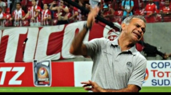 Imagem Ex-técnico do Bahia é demitido do Náutico