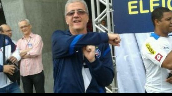 Imagem Ao invés de &#039;V&#039; de Vitória é &#039;T&#039; de Tillemont, diz candidato