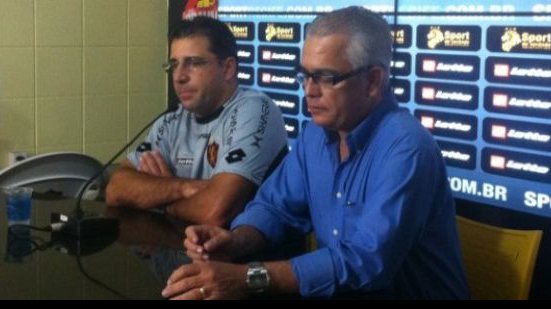Imagem Sport demite treinador após derrota para o Icasa