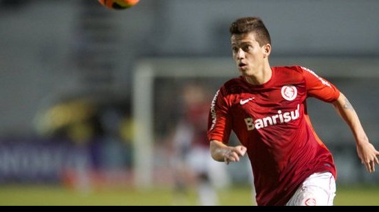 Imagem Inter obtém liberação e Otávio enfrenta Vitória nesta quinta