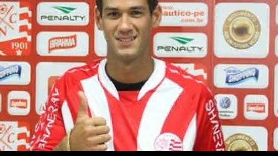 Imagem Rodrigo Souto deixa o Náutico e pode acertar com o Figueirense