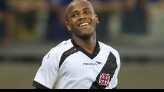 Imagem Jogador ex-Vitória está envolvido em excessos extra campo no Rio